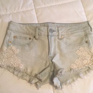 American Eagle Outfitters AEO Jean Shorts Lace